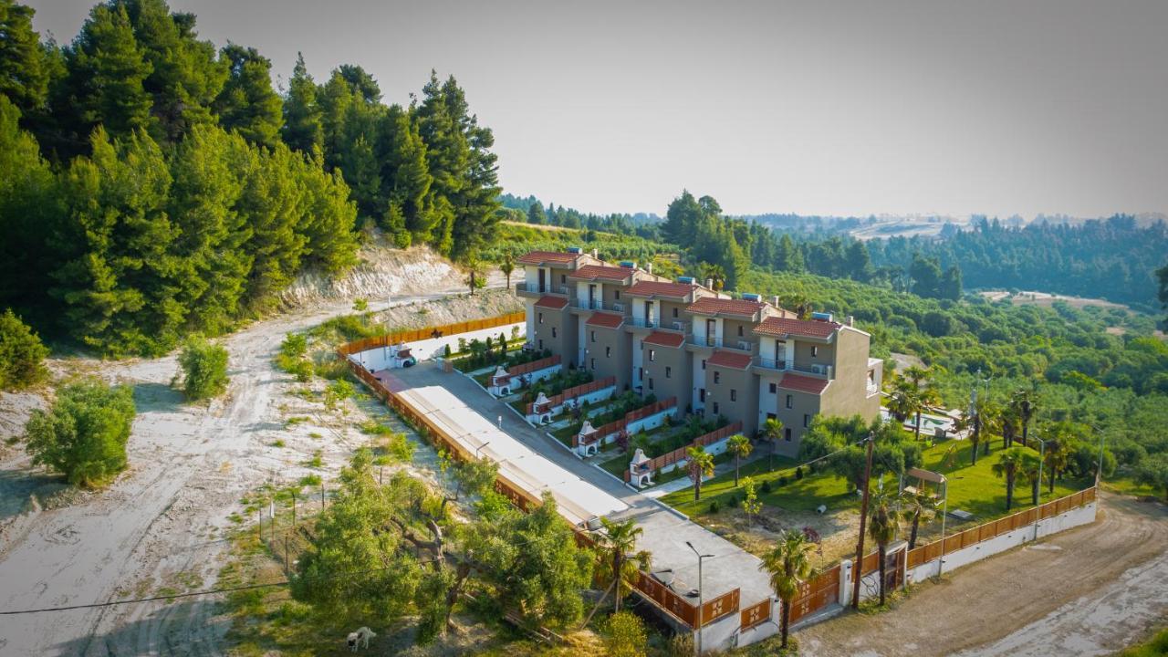 Pefkohori Golden Mountain Beach Villas Exterior photo
