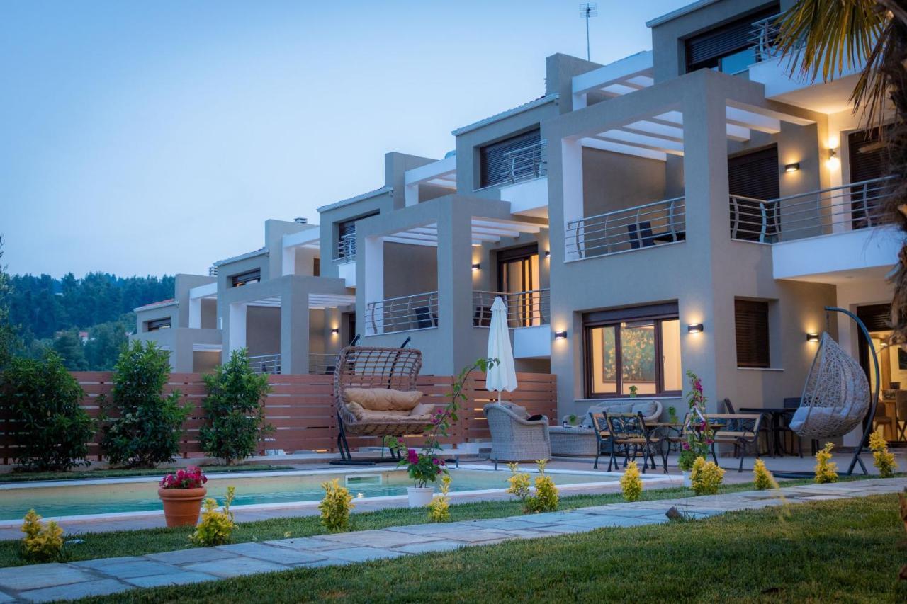 Pefkohori Golden Mountain Beach Villas Exterior photo
