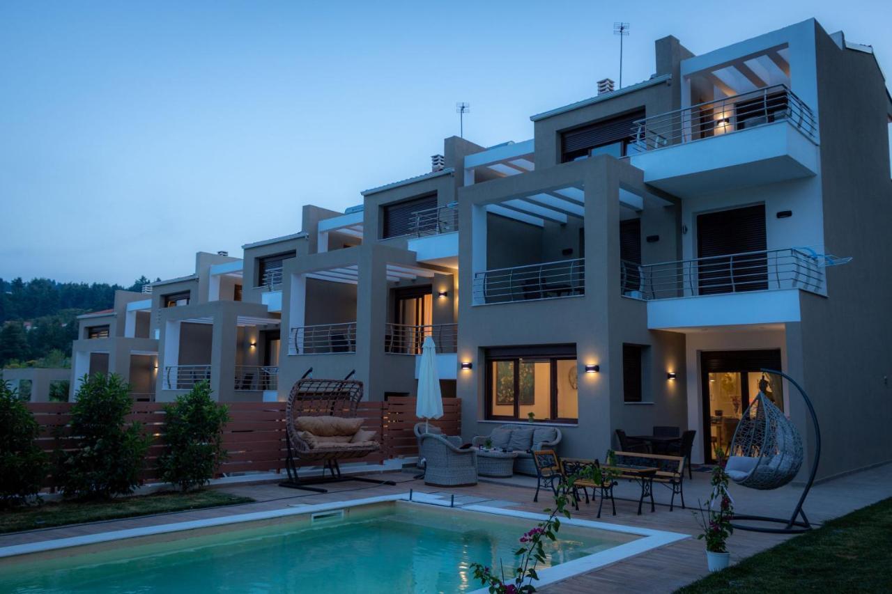 Pefkohori Golden Mountain Beach Villas Exterior photo