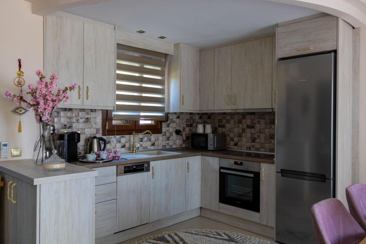Pefkohori Golden Mountain Beach Villas Exterior photo