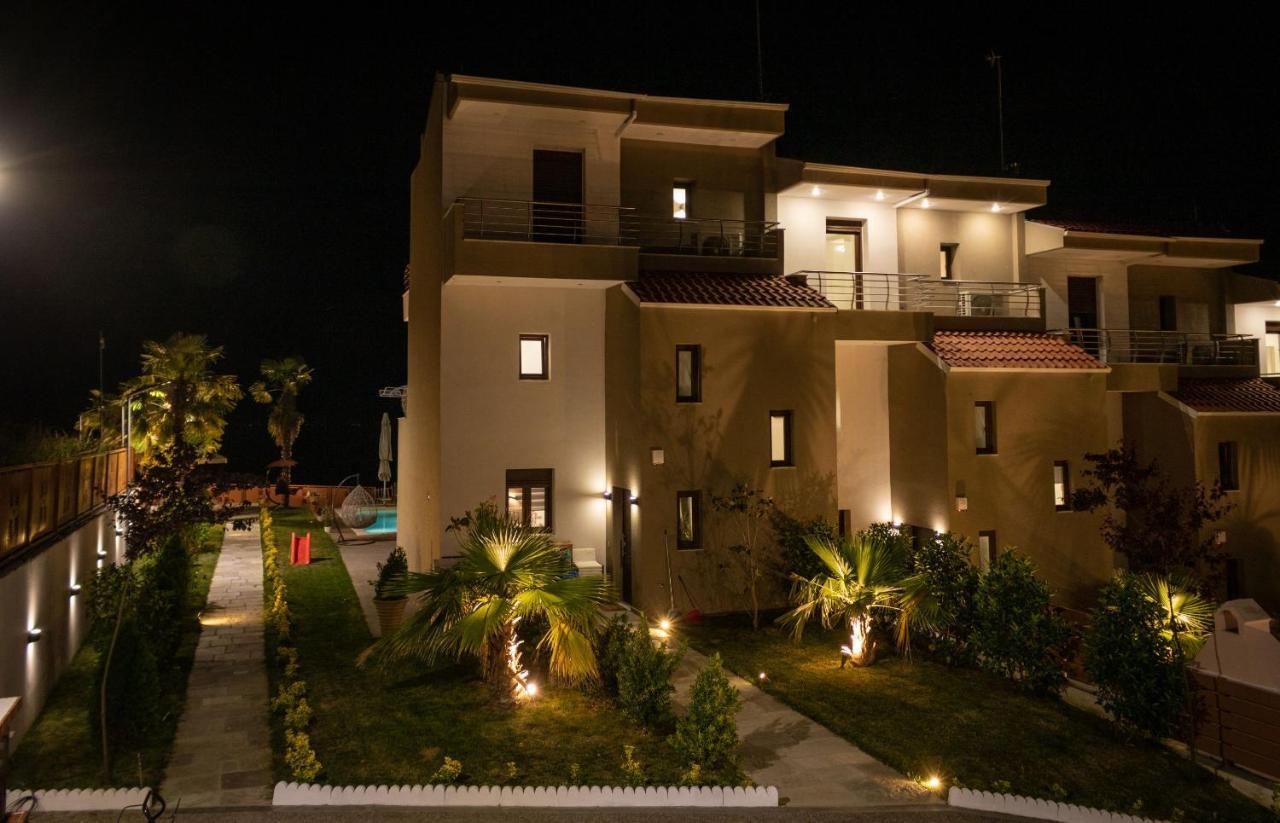 Pefkohori Golden Mountain Beach Villas Exterior photo